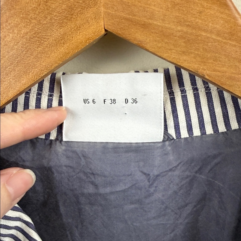 AKRIS PUNTO cotton Striped Navy & White seersucker Women's Blazer 6 - Picture 4 of 9